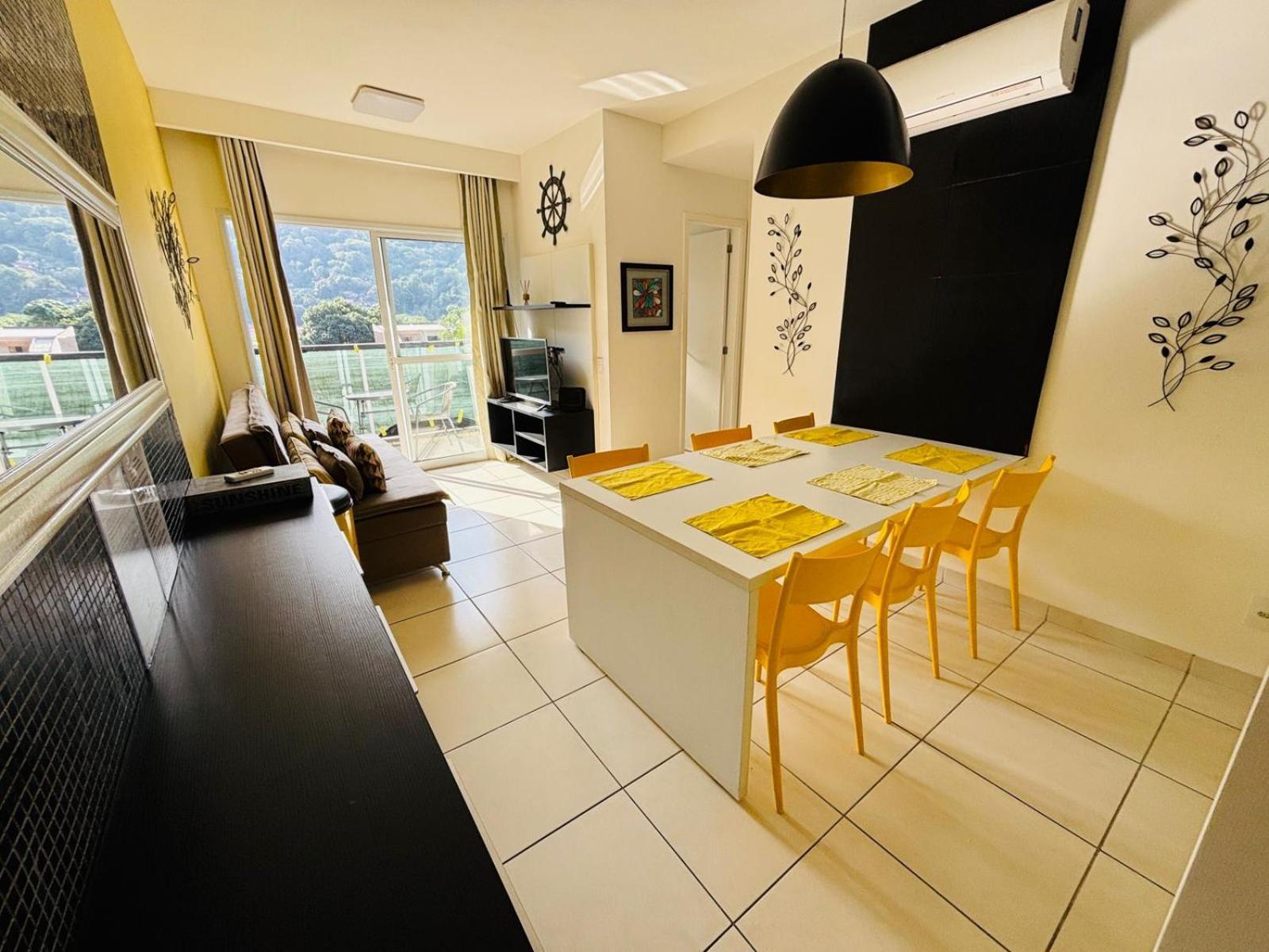Di Fiori Ap Jasmim Apartment Guaruja